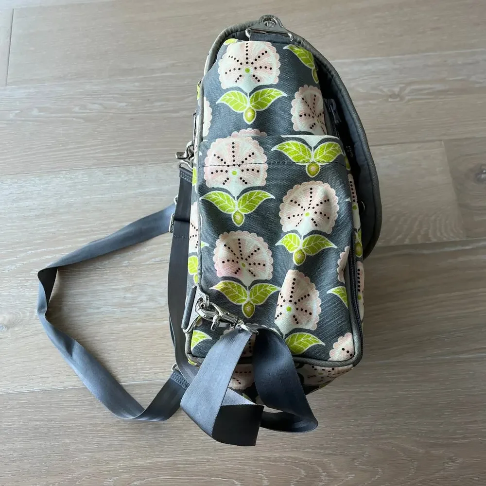 Petunia Pickle Bottom Abundance Boxy Backpack Convertible Diaper Bag